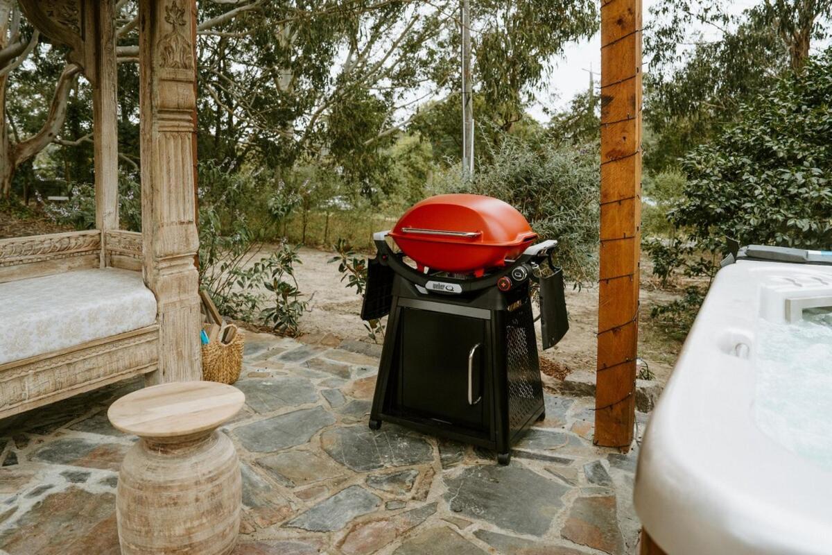 Villa The Temple - Country Farm Retreat Launching Place Exterior foto